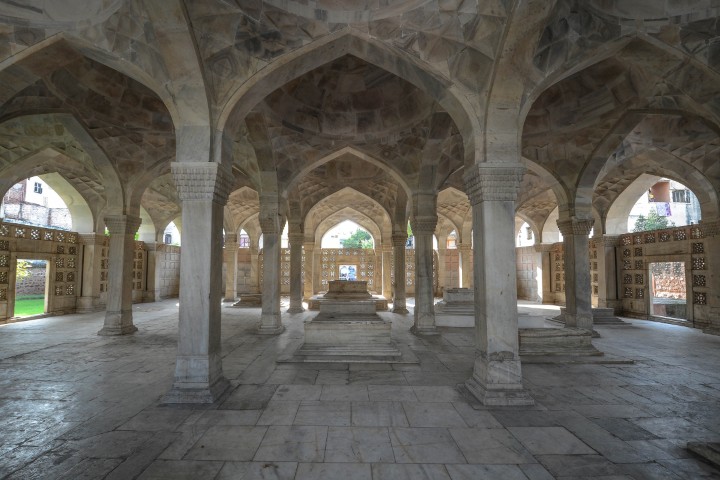 4.CHAUSATH KHAMBA (2) (Small)